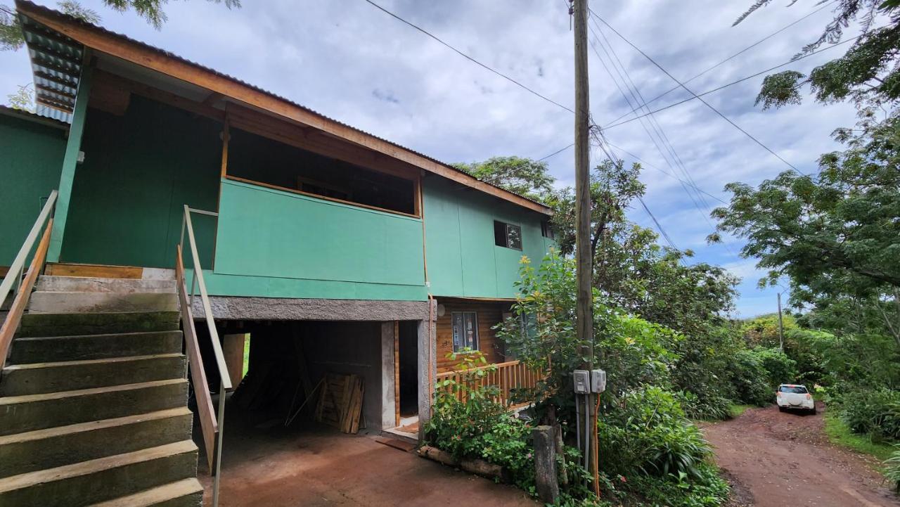 Cabañas Manuto Hanga Roa Exterior foto